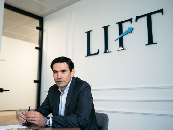 Imagen de "Francisco Javier López Posadas" LIFT AM